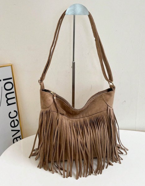 Sac à main femme à pompons personnalisé et tendance