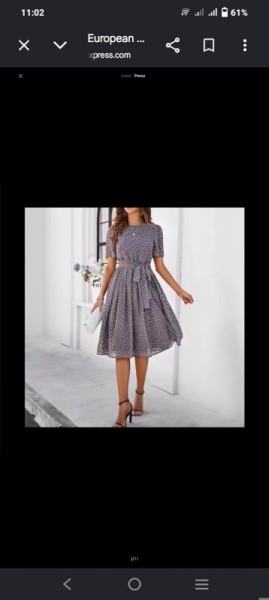 Vestido de verão bonito