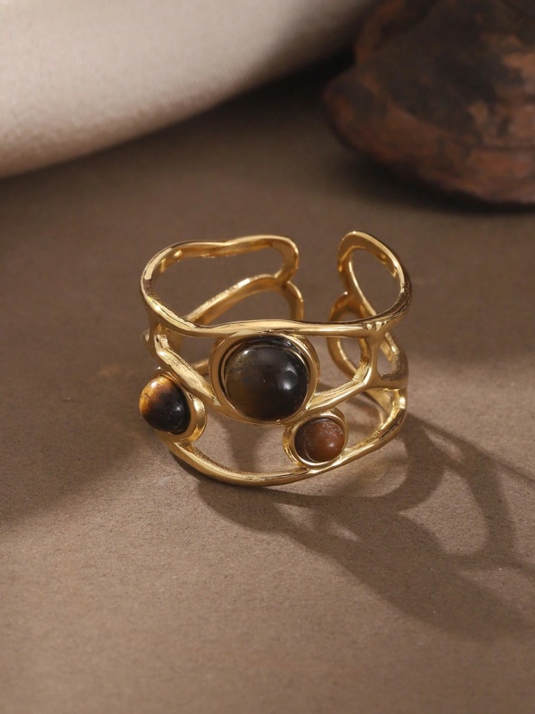 SophiaXuan 1 Vintage Classic Minimalist Stainless Steel Ring with Brown Geometric Stone