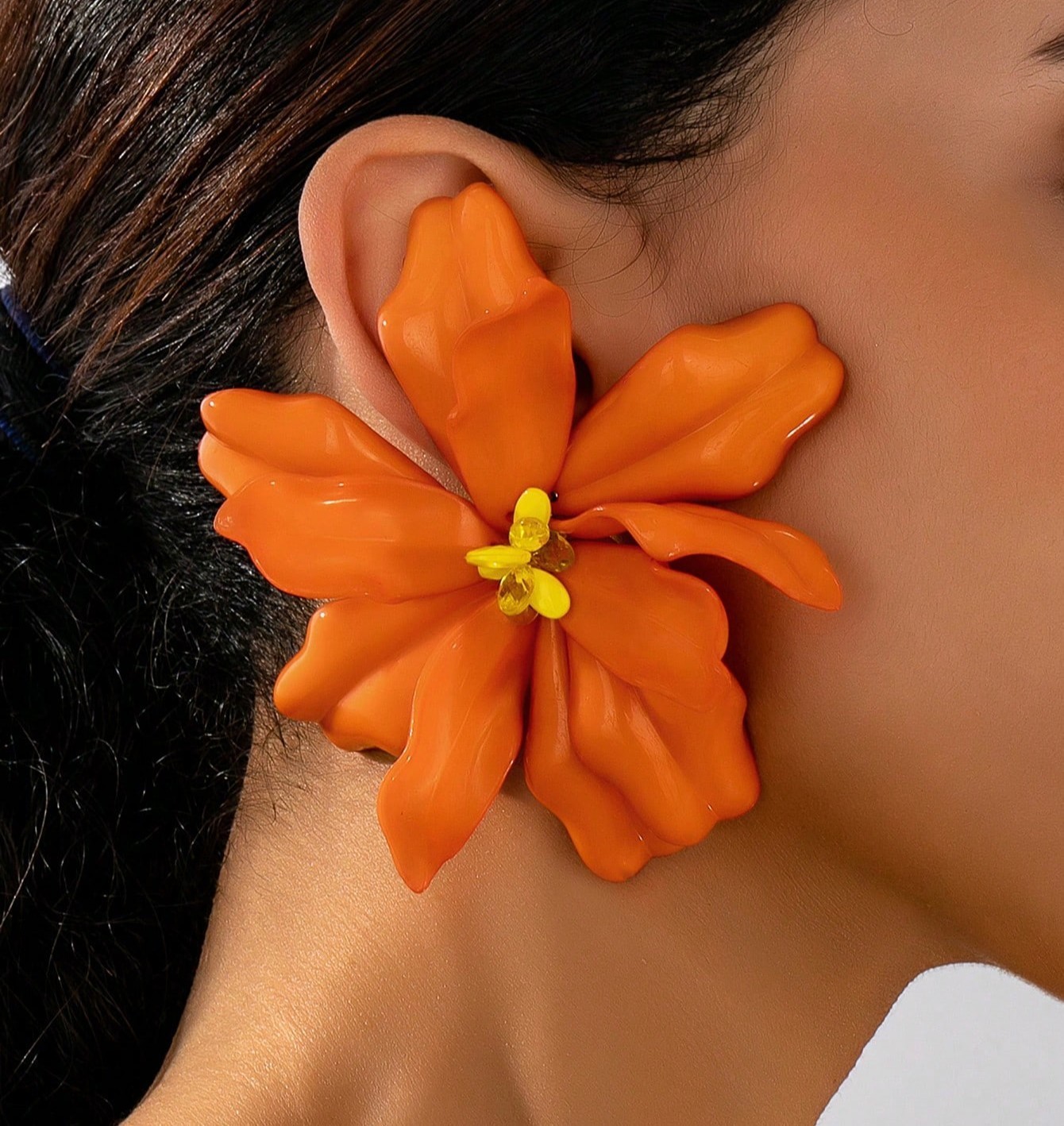 1 Pair Exaggerated Handmade Beaded Floral Earrings