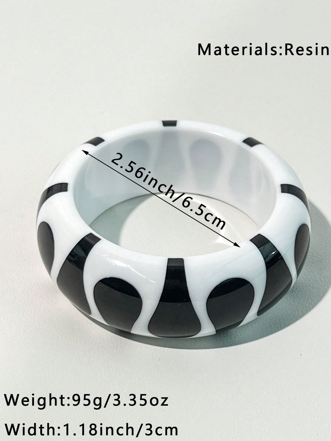 1pc Classic Sexy Women's Black &amp; White Resin Bracelet