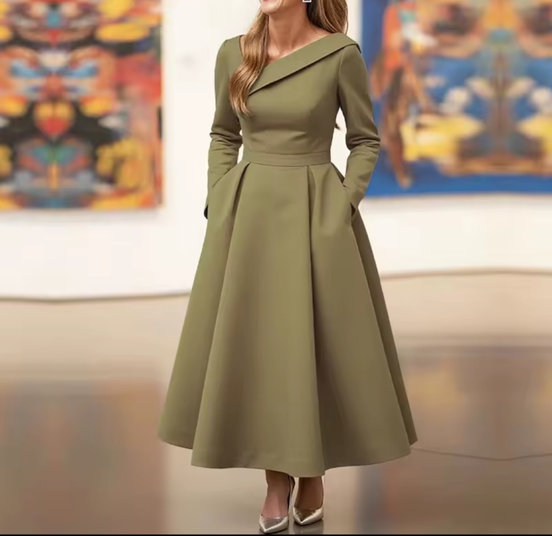 Elegant A-line wedding guest gown with pockets formal bridal event outfit