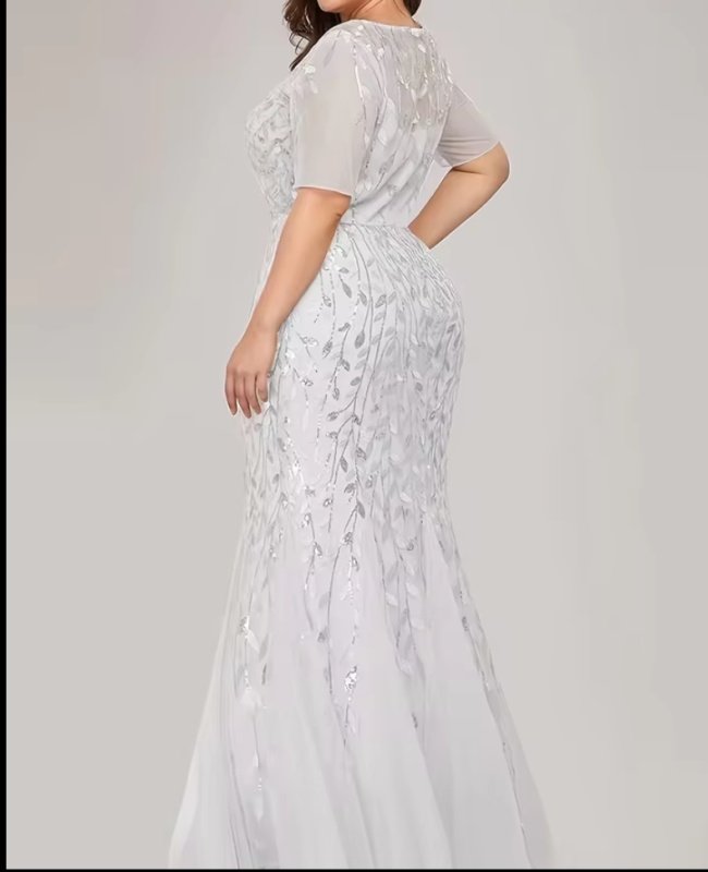 Robe élégante grande taille [Beauté]