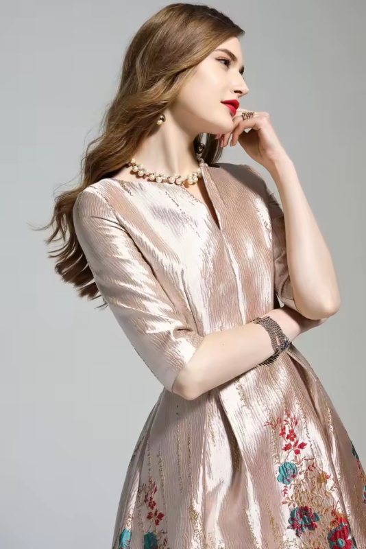 Vestido de Lujo Jacquard para Mujeres de Verano Cintura Slim Hasta la Rodilla [Belleza]
