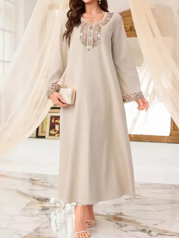 Women's Fashionable Casual Long Sleeved Round Neck Collar And Cuffs Solid Colour Middle Eastern Loose Dress